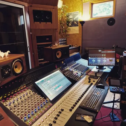 Vie du studio · 123