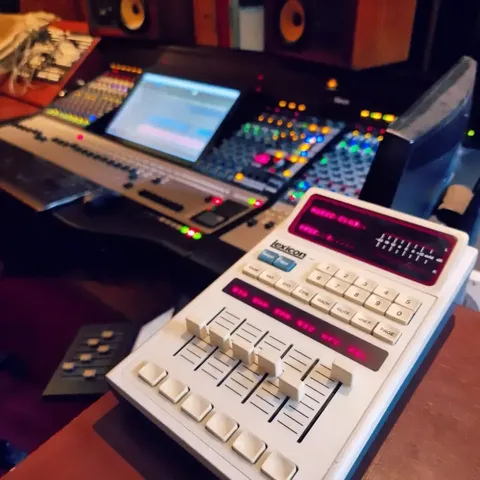 Vie du studio · 156