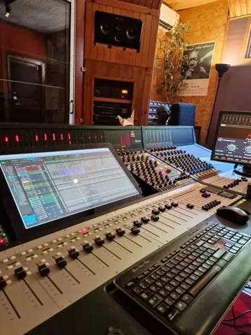 Vie du studio · 194