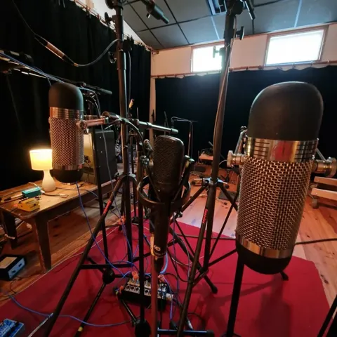 Vie du studio · 24